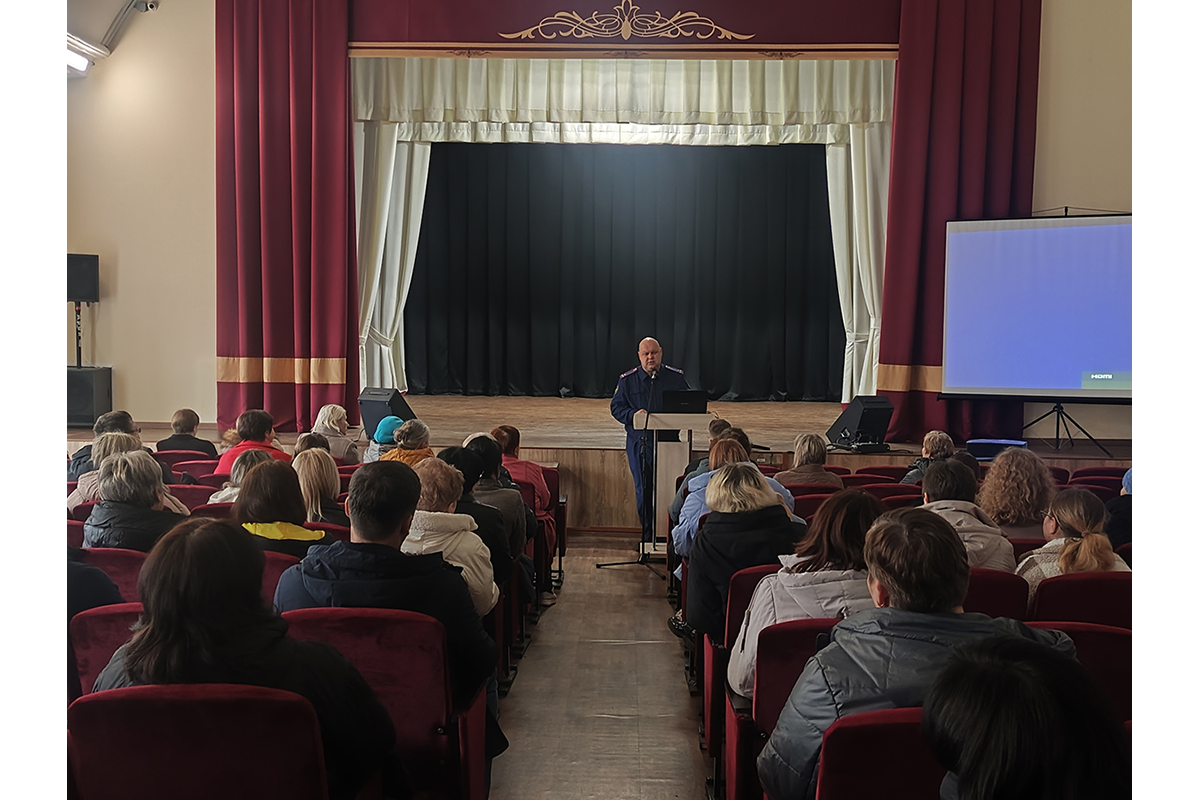 Об ответственности за нарушение закона говорили в Новозыбкове