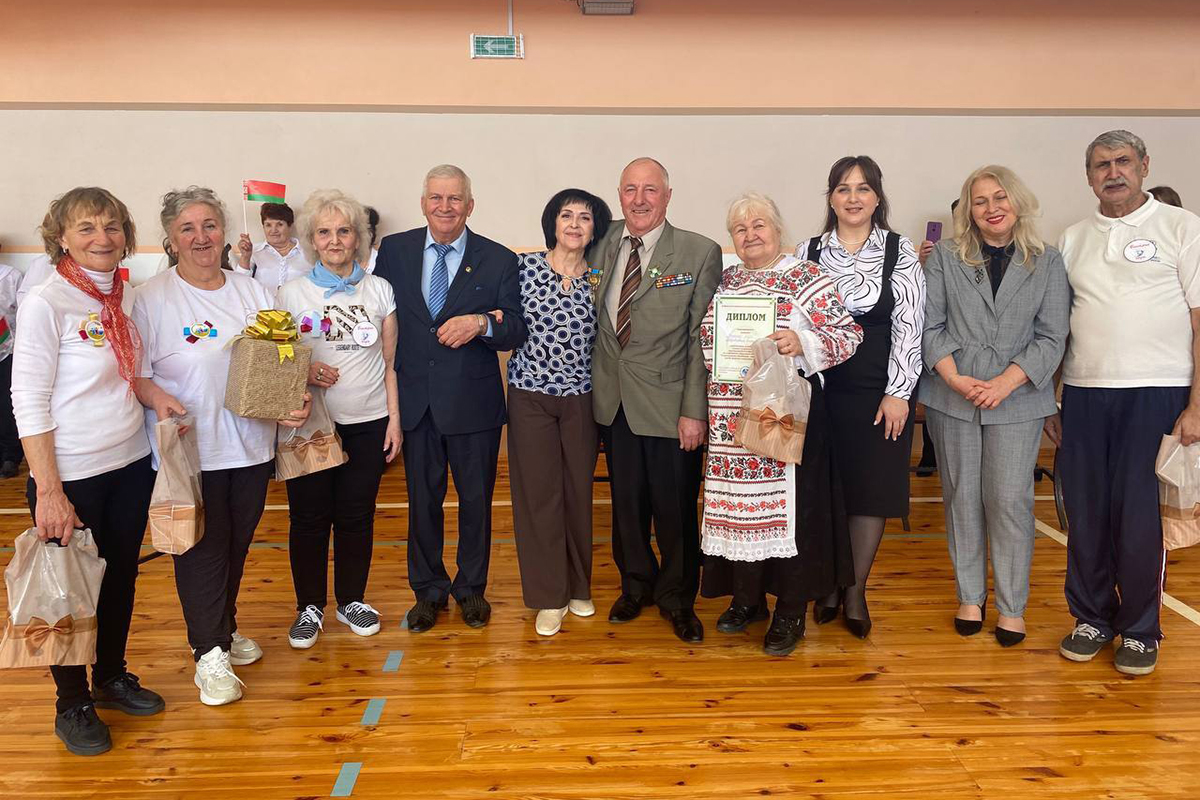 Новозыбковские пенсионеры выступили на международном спортивном фестивале