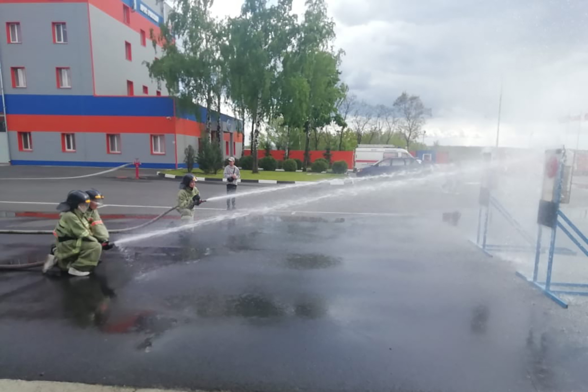 Новозыбковские школьники участвуют в «Школе безопасности»