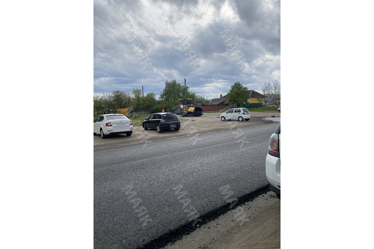 В школе Новозыбковского округа обустроили парковку