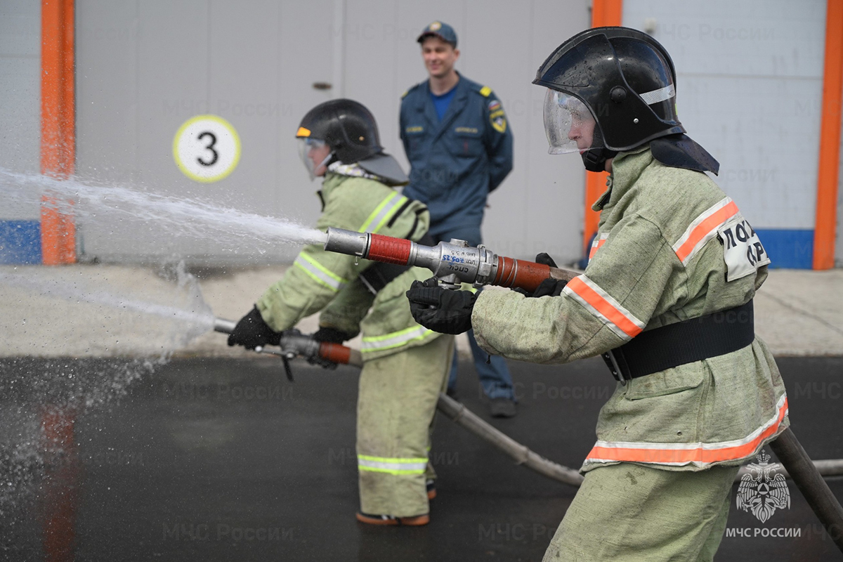 Команда девятой школы Новозыбкова выступила на «Школе безопасности»