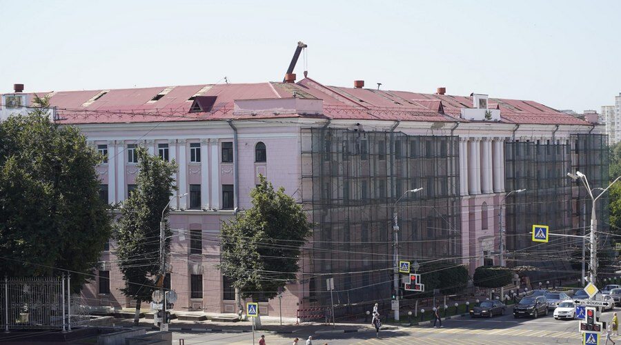 У здания учебного корпуса филиала Сеченовского университета в Брянске появится новая крыша