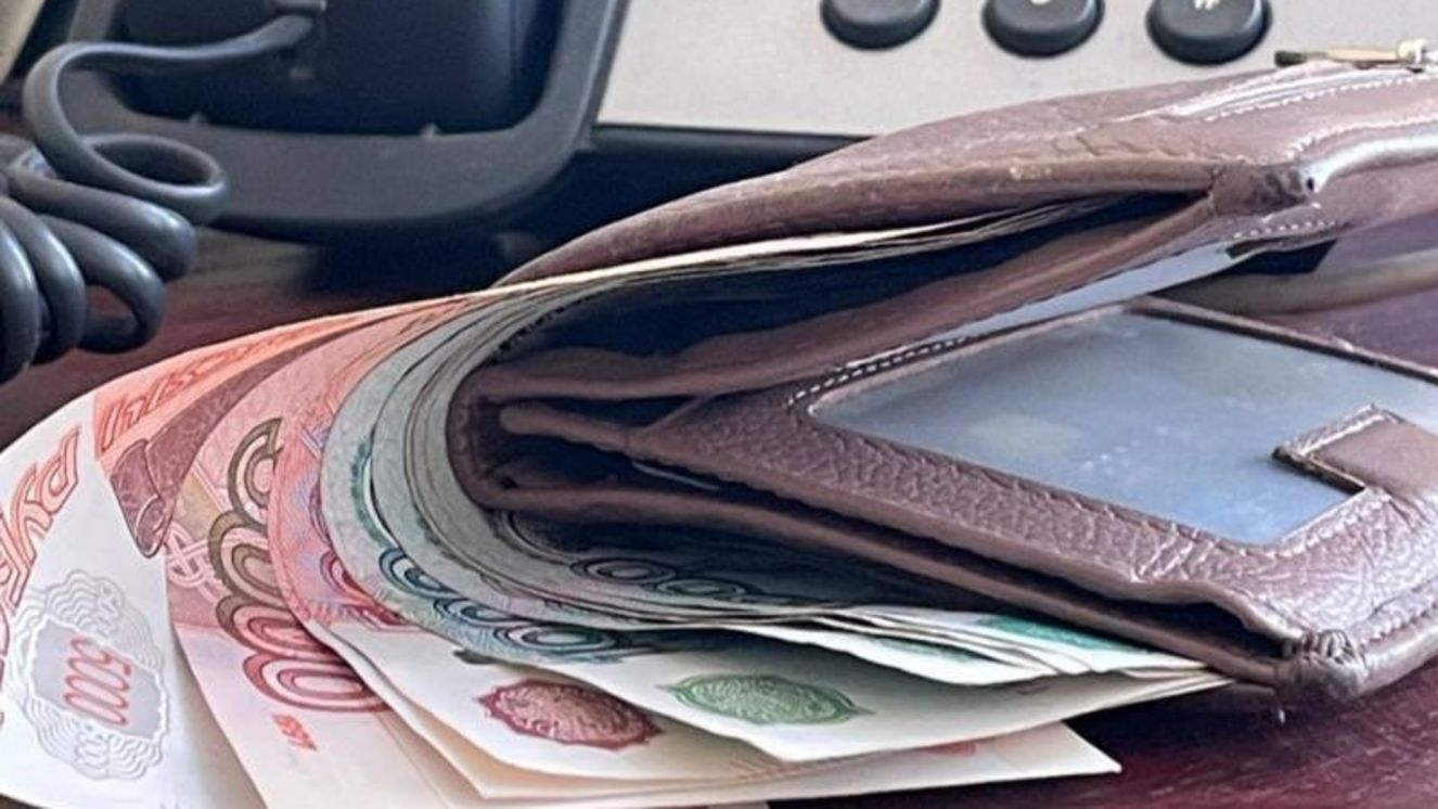 Свыше 7,5 тыс. брянских медиков получают соцвыплату от 4,5 до 50 тыс. рублей