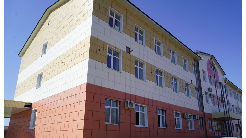 В Почепе завершают реконструкцию диагностического центра