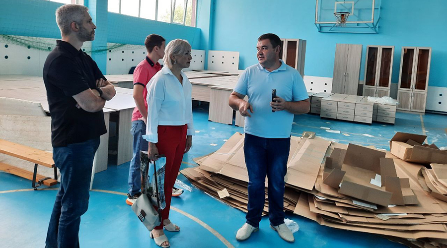Новозыбковские депутаты провели партийный десант на объекты капитального ремонта