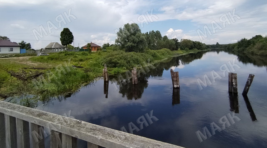 В Новозыбковском городском округе устранили засор на реке