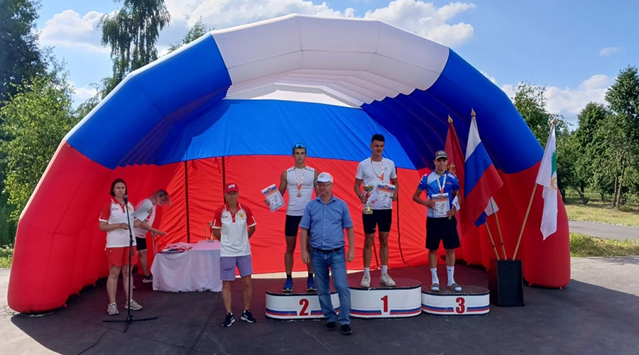 Смоленские спортсмены поделились впечатлениями о прошедшем в Новозыбкове турнире по лыжным гонкам