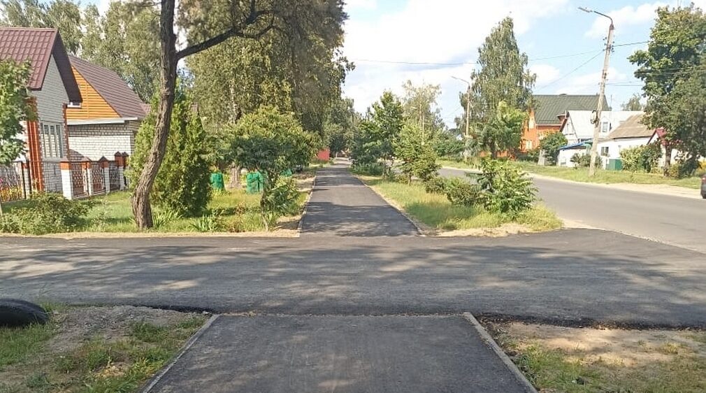 В Брянске продолжается капремонт автодороги по улице Менжинского