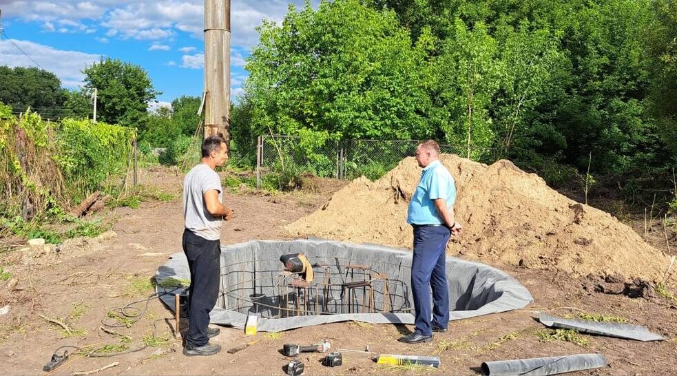 В Комаричском районе приступили к строительству новой водонапорной башни