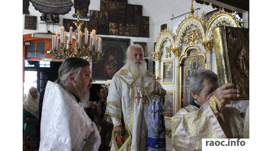 В Новозыбкове службу на Яблочный Спас возглавлял Древлеправославный Патриарх