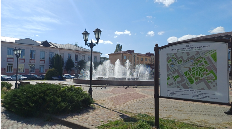 В брянских Клинцах благоустроили площадь у фонтана «Центральный»