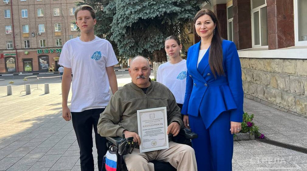 Представитель Всероссийского общества инвалидов рассказал о помощи волонтёров на участках в Брянске