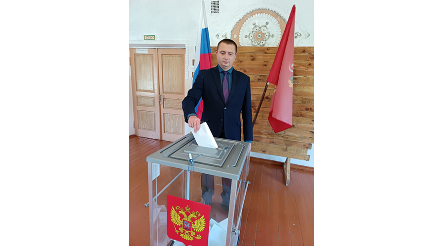 Участник СВО Андрей Белоус из Новозыбкова проголосовал на выборах Губернатора