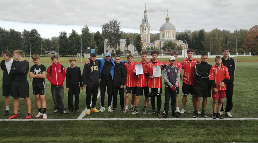 В Новозыбкове провели спартакиаду школьников по мини-футболу