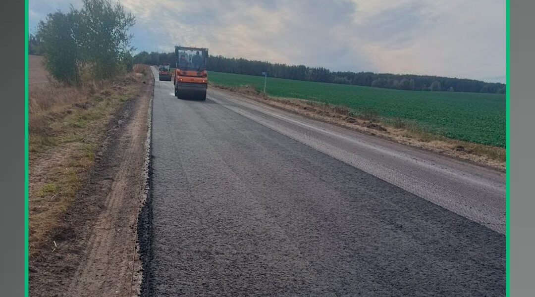 В Клинцовском районе Брянской области идет ремонт участка автодороги