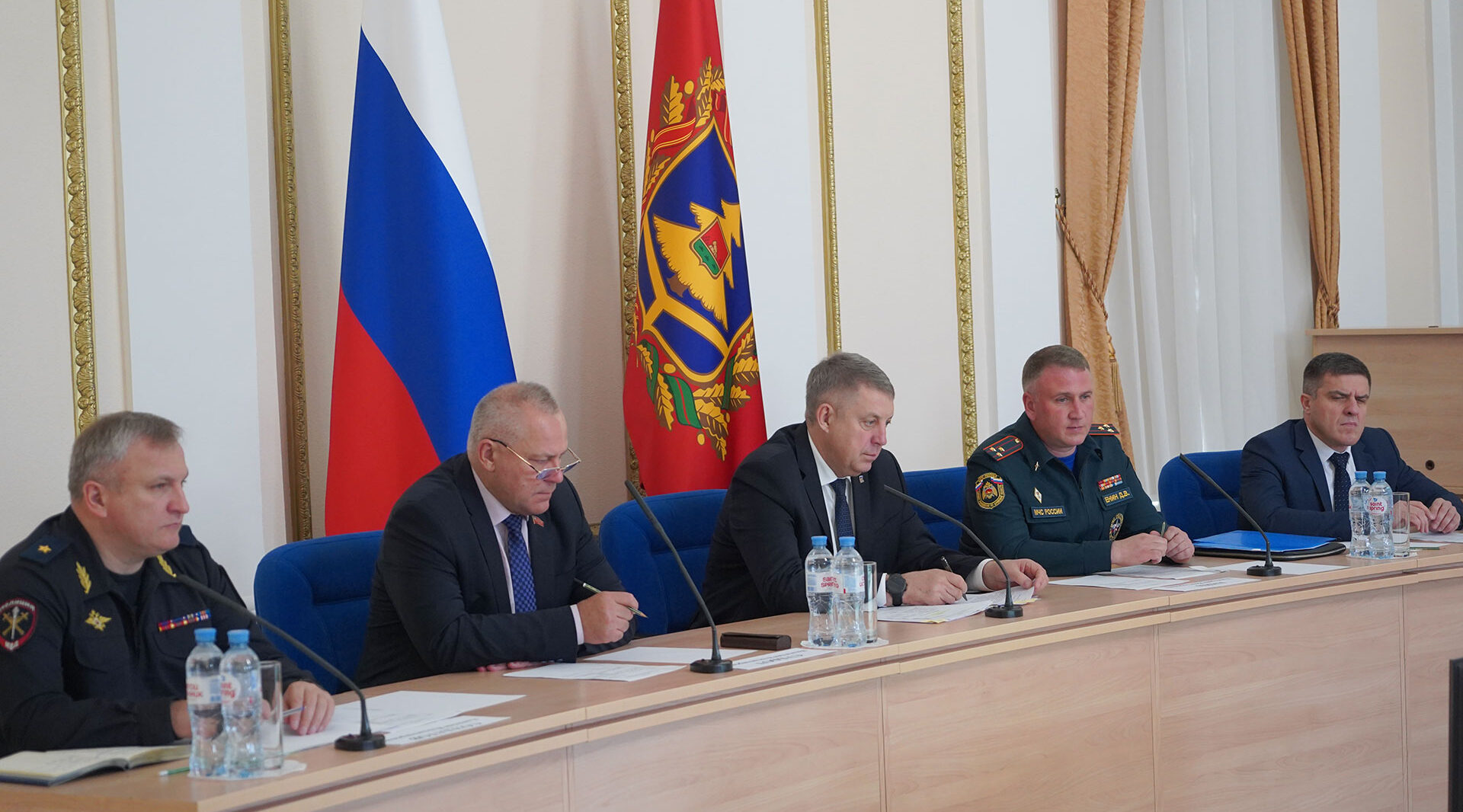 Александр Богомаз принял участие в совещании по штабной тренировке