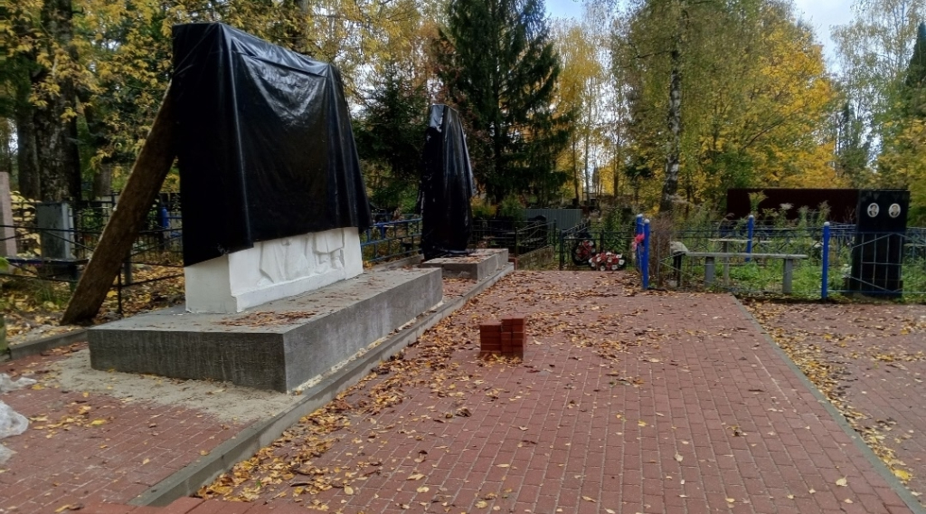 В брянском посёлке Бежичи сделали площадку для посетителей воинского мемориала