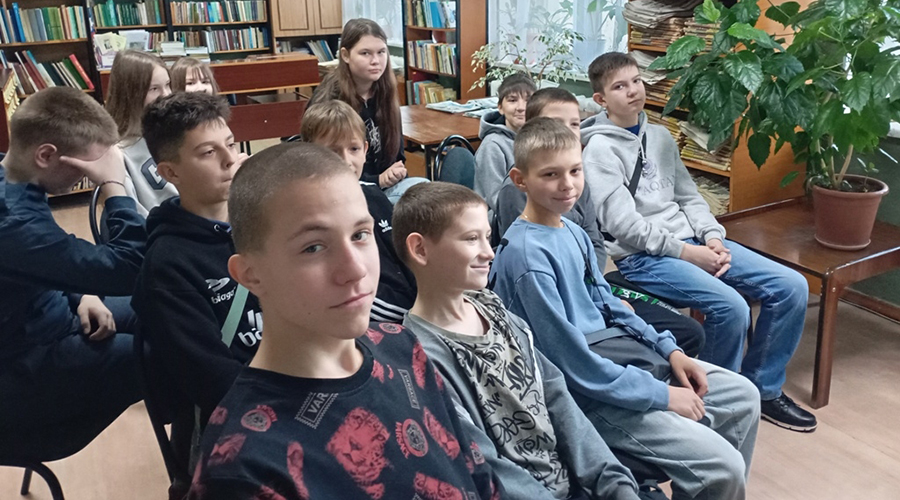 В Новозыбкове проходят историко-краеведческие часы для школьников