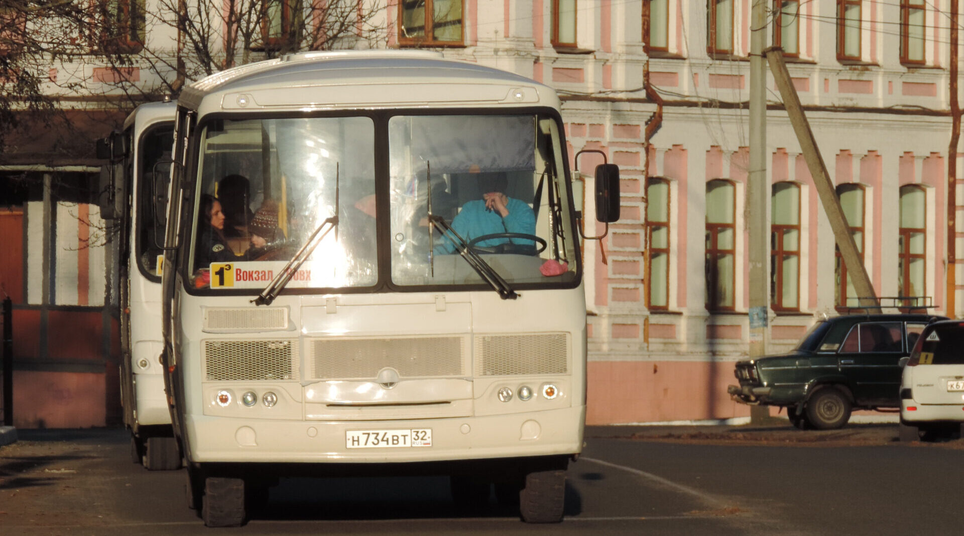 График движения автобусов Новозыбковского ПАТП на рабочую субботу и праздничные дни