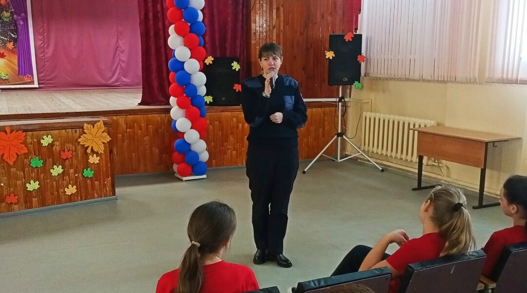 В школах Новозыбкова говорят о безопасности на железной дороге