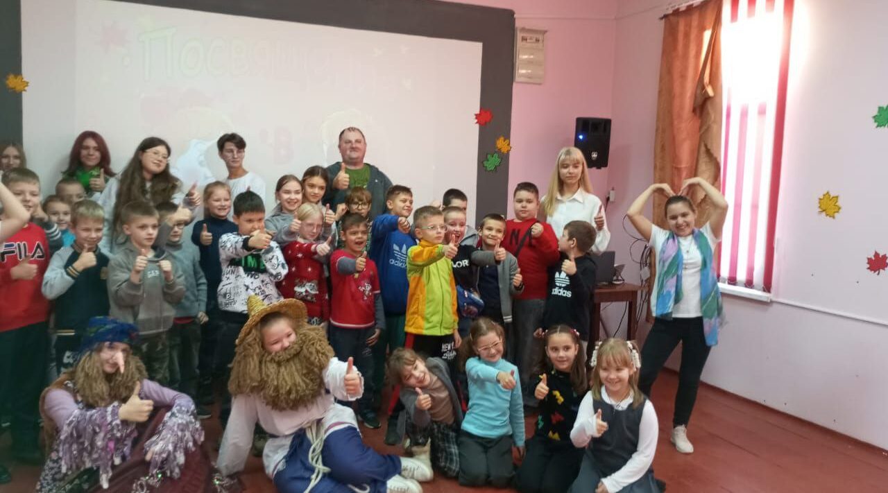 В новозыбковском Доме детского творчества прошел вечер посвящения
