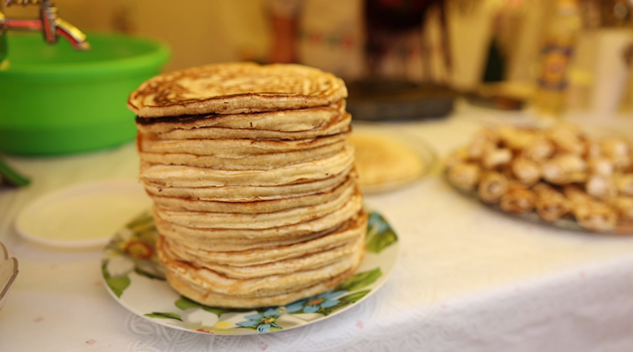 Вкусный праздник устроили для жителей новозыбковского села в Доме культуры