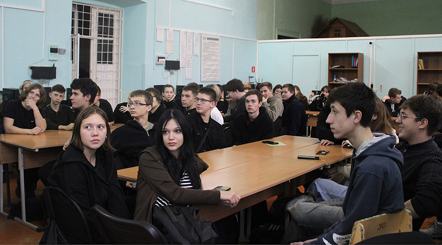 В новозыбковском педколледже стартовала эстафета «ПрофДвиж»