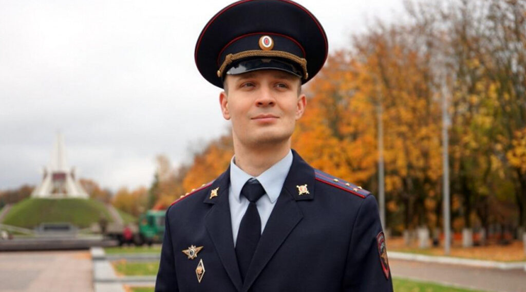 Брянцы могут поддержать своего народного участкового в финале Всероссийского конкурса