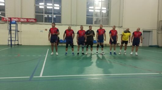 Волейболисты Новозыбкова готовятся ко второму кругу чемпионата региона