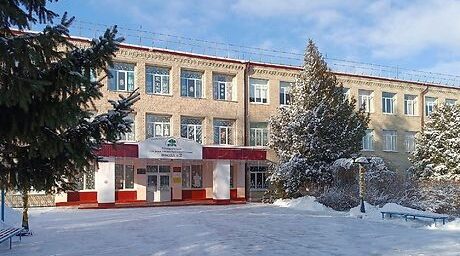 После капитального ремонта В Брянской области открылась самая большая школа Комаричского района