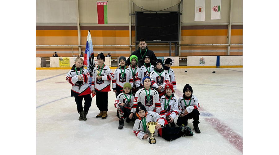 Новозыбковские хоккеисты привезли «бронзу» из Белоруссии