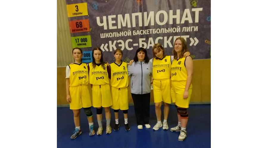 Юноши шестой новозыбковской школы представят округ на двух баскетбольных турнирах