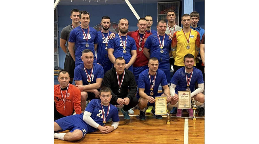 Новозыбковские футболисты взяли серебро турнира памяти Дмитрия Литвякова