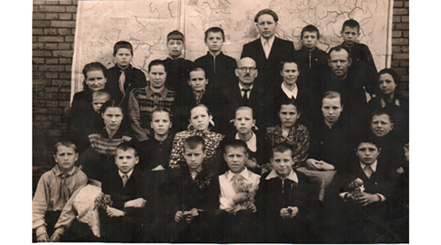 Новозыбковская школа отметила юбилей