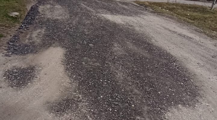 Размытую грунтовую дорогу по улице Фрунзе в Новозыбкове приведут в порядок