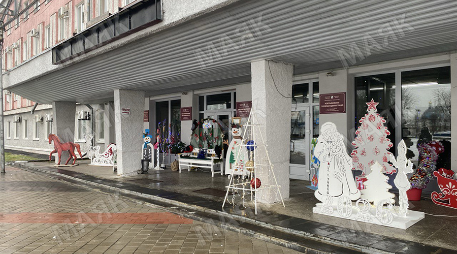 Новозыбков начали украшать к Новому году