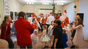 Брянские росгвардейцы присоединились к акции Росгвардии «Дед Мороз специального назначения»