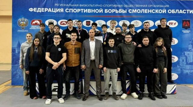 Брянские спортсмены выступили на Первенстве ЦФО по спортивной борьбе