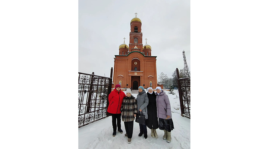 Новозыбковцы поклонились поясу Пресвятой Богородицы