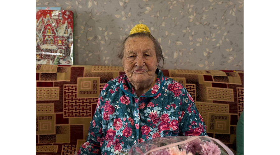 Новозыбчанка Ефросинья Батеха отметила столетний юбилей