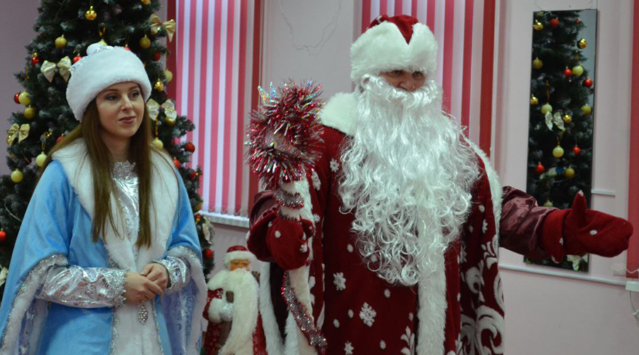 Корреспондент новозыбковского «Маяка» встретился с Дедом Морозом и Снегурочкой