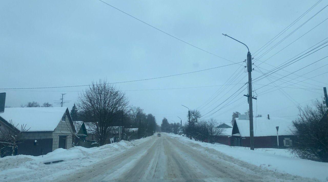 В Новозыбковском городском округе в усиленном режиме идет уборка дорог и тротуаров от снега