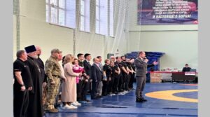 Турнир по вольной борьбе памяти героя России Дмитрия Седнева собрал молодых спортсменов со всей страны