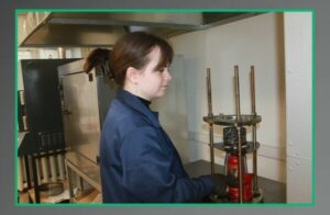 В Брянской области внедрили трехуровневый контроль качества дорожных работ