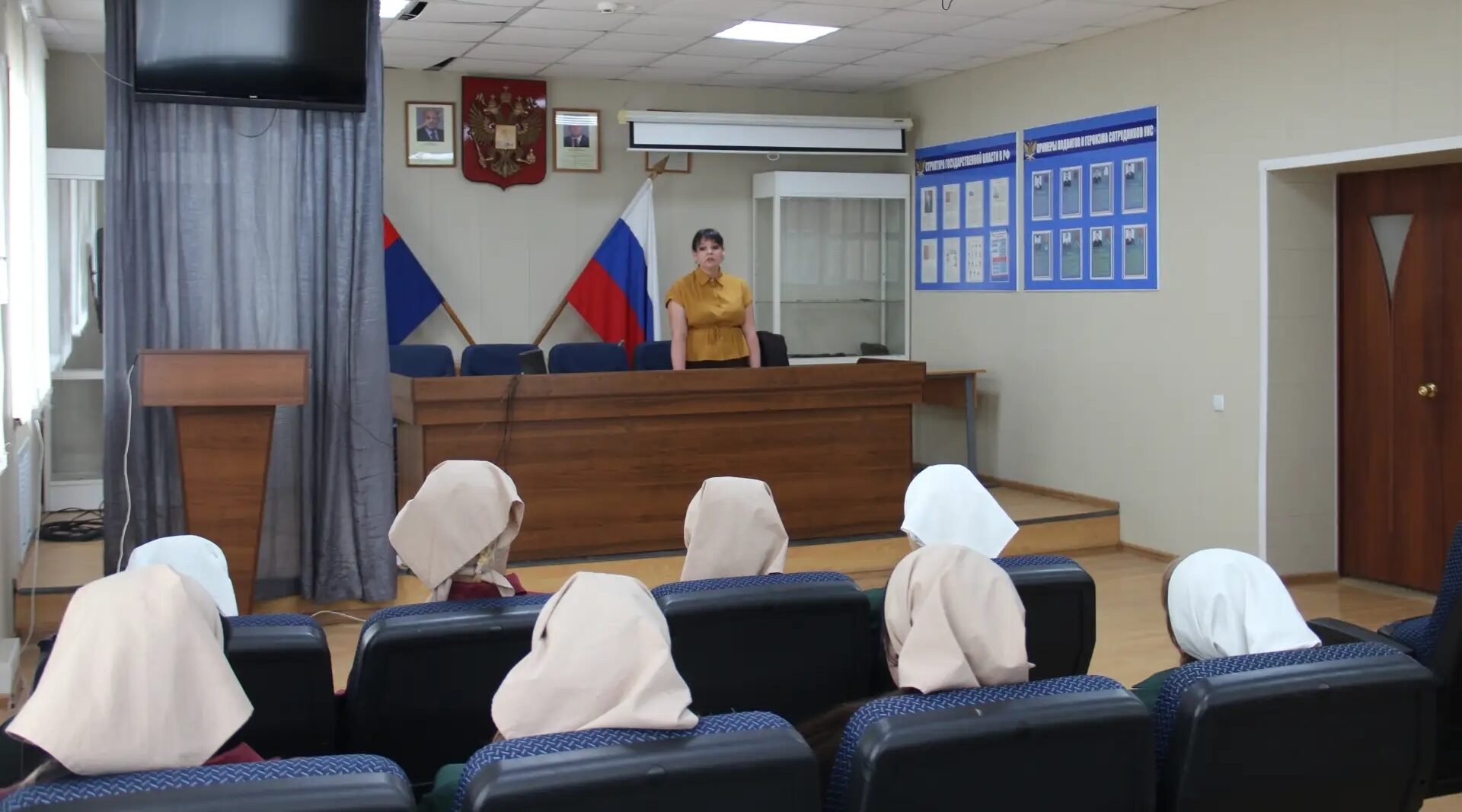 Центр занятости Новозыбкова помогает заключенным адаптироваться к жизни на свободе