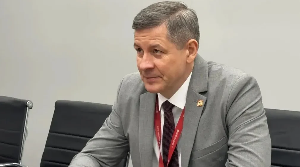 Егор Ковальчук с главой «Россетей» обсудили работу электросетевого комплекса Брянщины