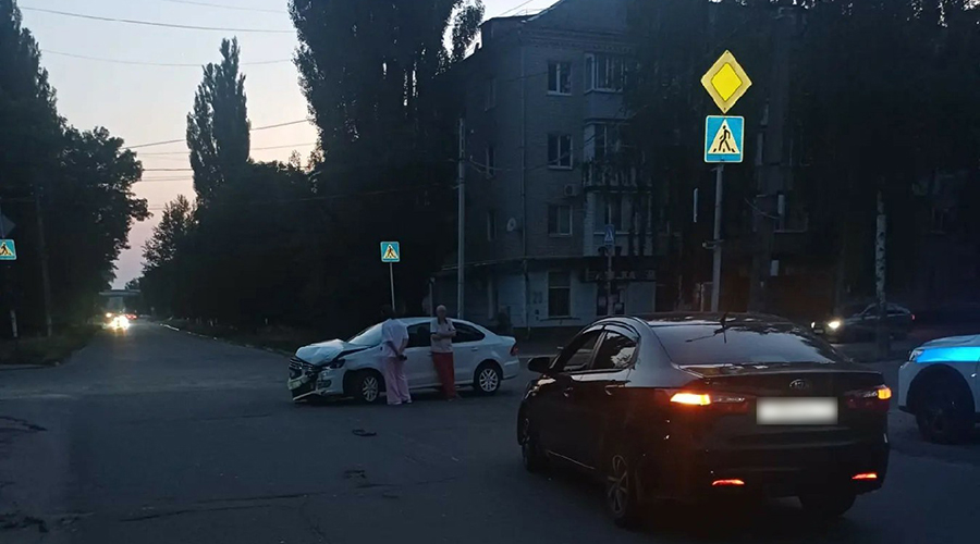 Москвич попал в ДТП в Новозыбкове