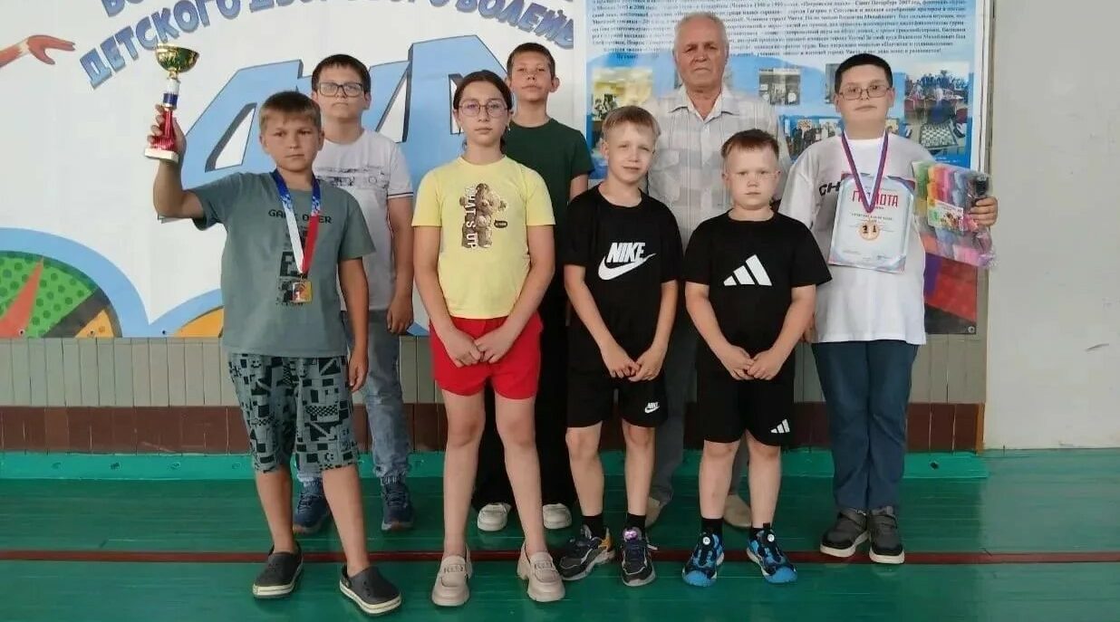 Новозыбковские шахматисты достойно выступили в Унече