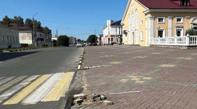 Новозыбковцев призвали быть внимательнее возле «Октября»