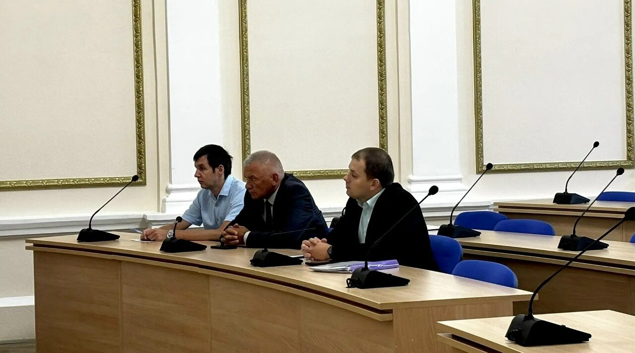 Перед брянскими аграриями стоит задача провести уборочную в максимально сжатые сроки